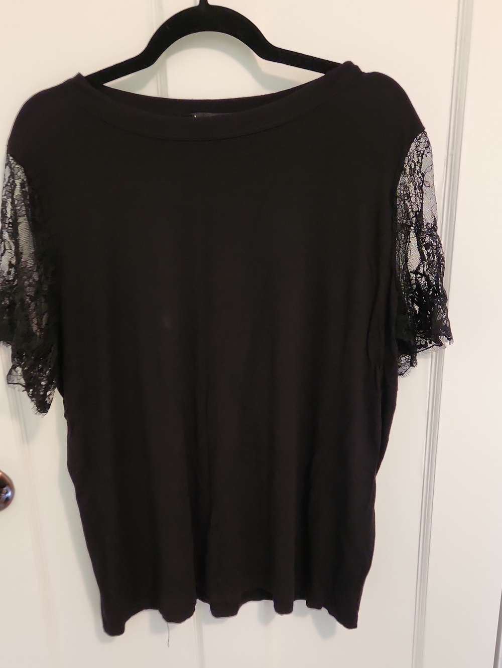 Boohoo Black Short Sleeve Top with Lace Sleeves